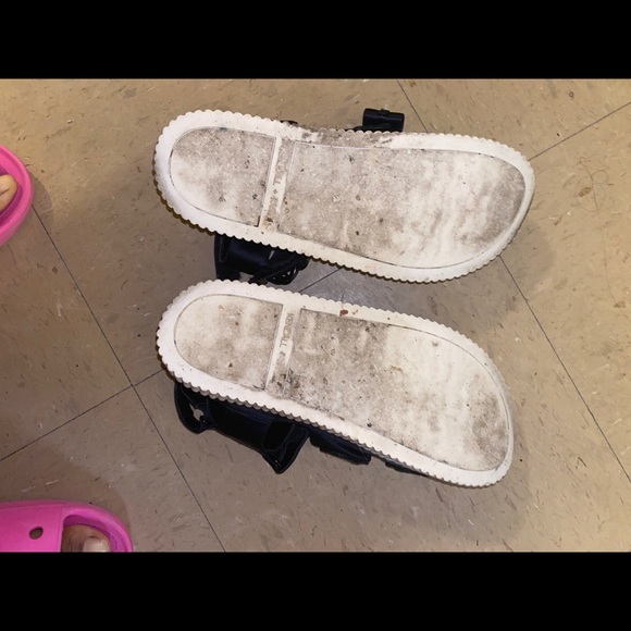 Kyle and Kendal platform chain sandals - Picture 5 of 7